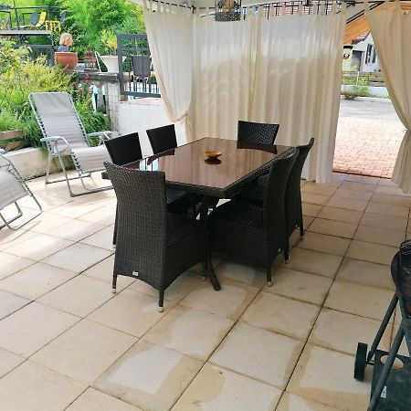Appartement Lumineux A Voreppe Avec Piscine Екстериор снимка