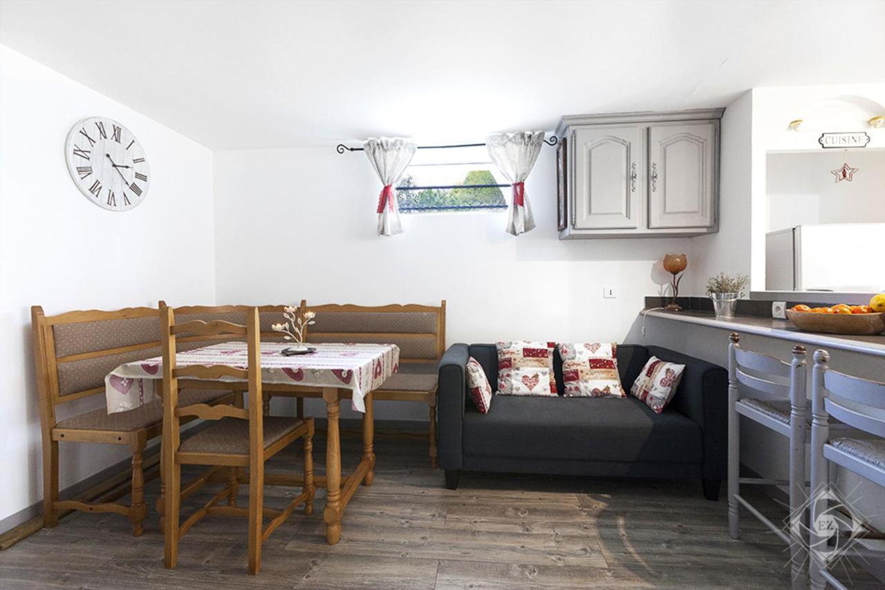 Appartement Lumineux A Voreppe Avec Piscine Екстериор снимка
